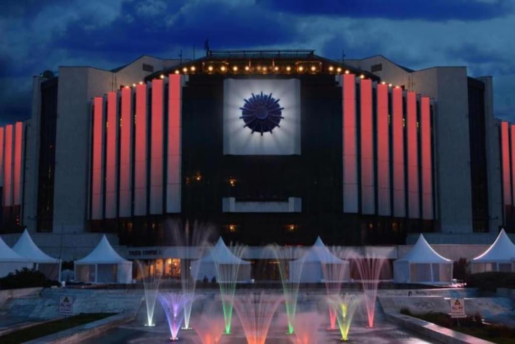 Top Center Studio 1 Sofia Exterior photo
